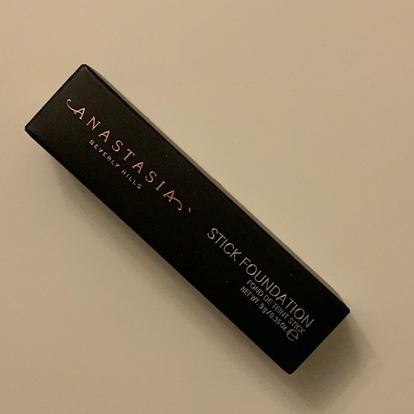 Brand New Anastasia Stick Foundation - Banana Tone - Picture 3 of 7